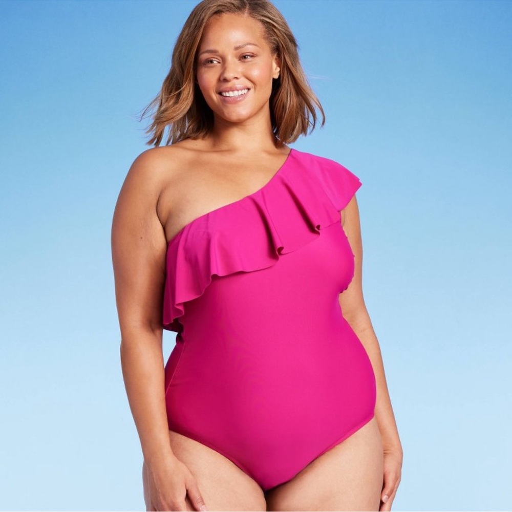 🌴RUFFLE ONE PIECE SWIMSUIT